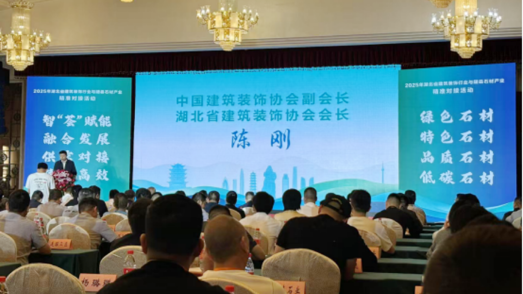 8e3e3e711e1895cdd2f9c148dce5fff 8e3e3e711e1895cdd2f9c148dce5fff